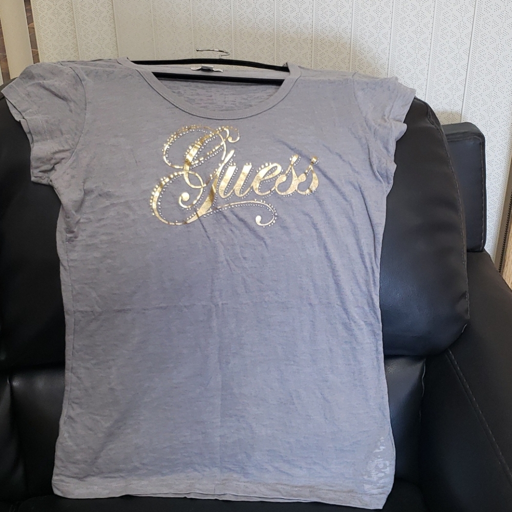 Guess Tee Shirt